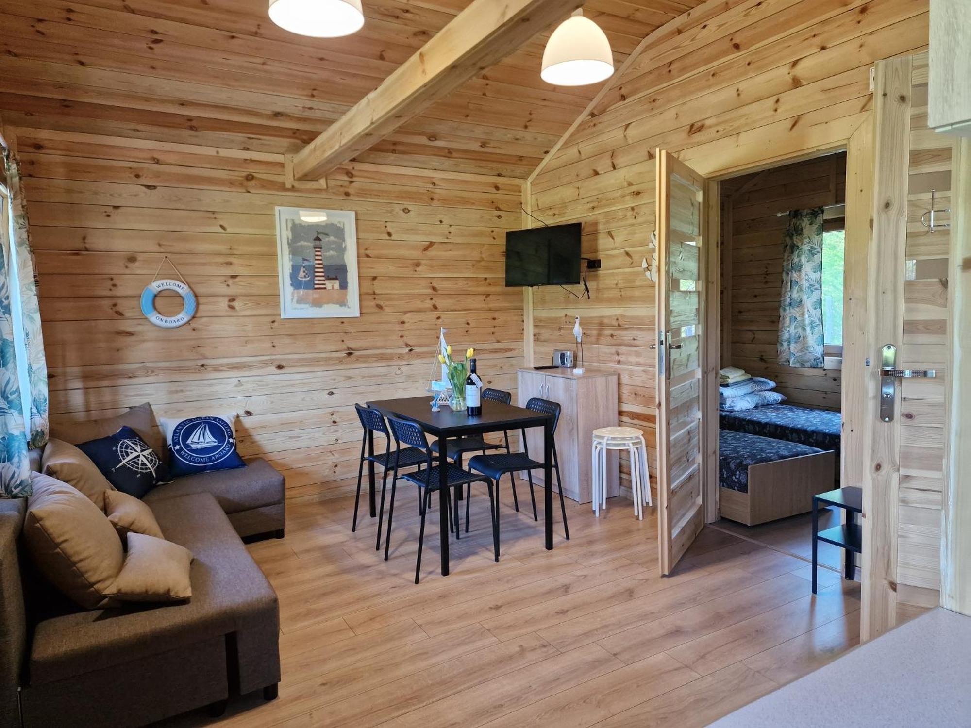 Ranczo Wodnica - Domki Letniskowe, Domki Na Wylacznosc Ustka Extérieur photo