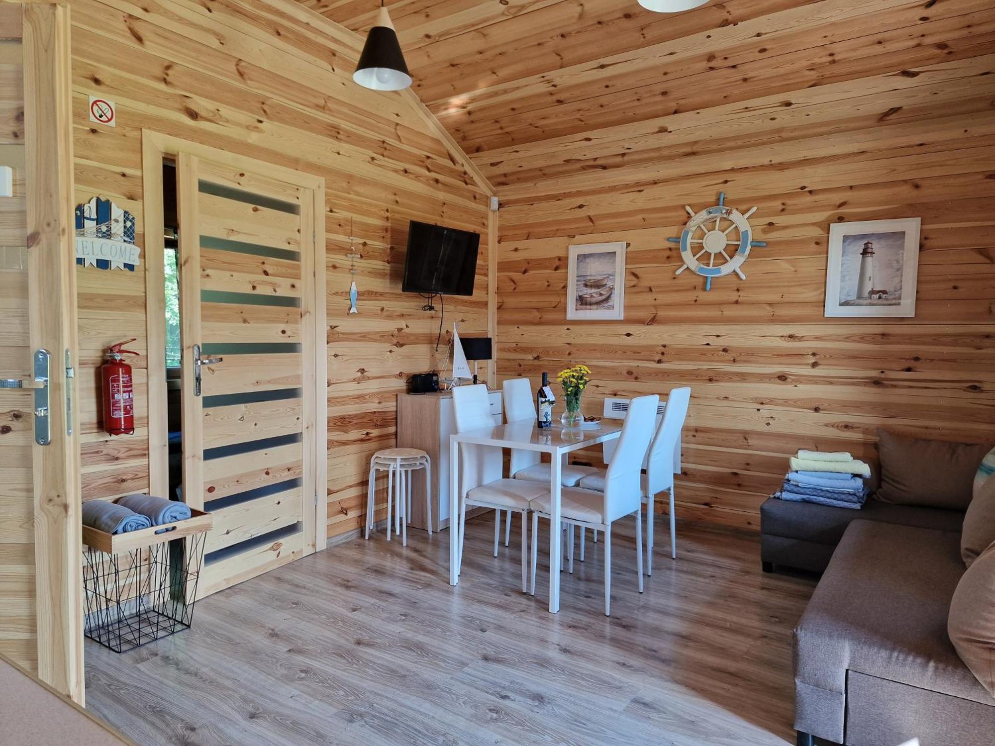 Ranczo Wodnica - Domki Letniskowe, Domki Na Wylacznosc Ustka Extérieur photo